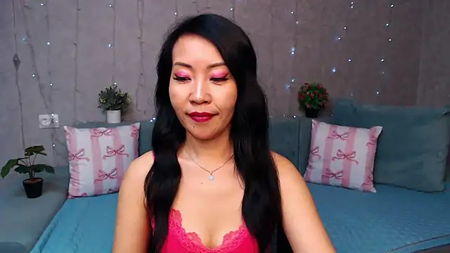 Chat XXX en directo de LiaPak