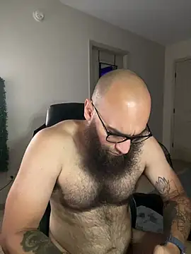 MastaWolfy's Live XXX Chat