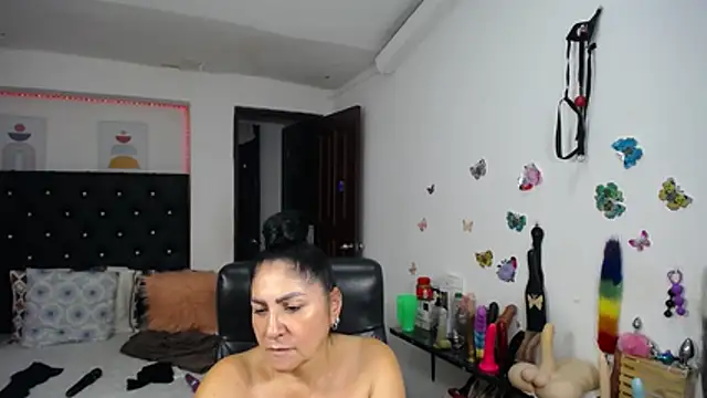 mature_bigboobs10: онлайн-секс-чат