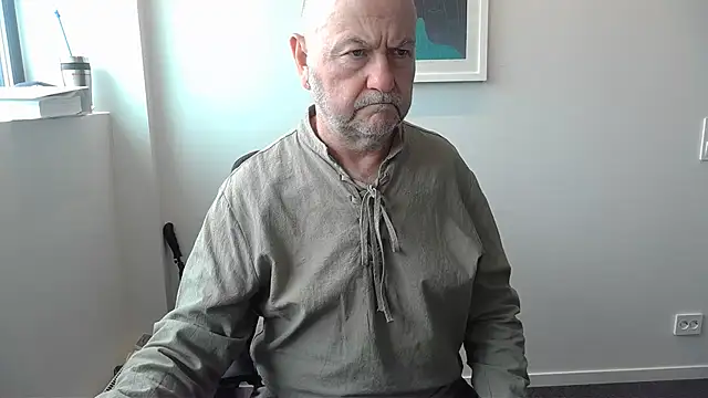 Buggemann: απευθείας συνομιλία ΧΧΧ