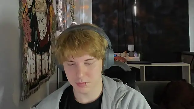 Онлайн чат XXX Benjamin_Bo