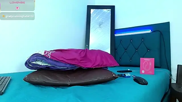 hotboyluxe Live XXX Chat