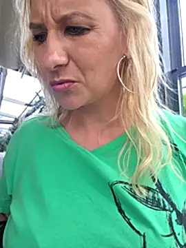 KaylinJan live XXX chat