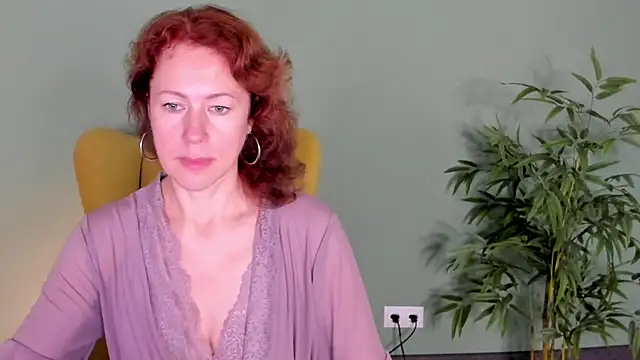 LeticiaRomano XXX чат на живо
