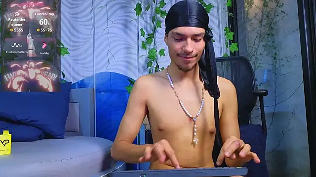 Chat XXX en directo de ItsZairen