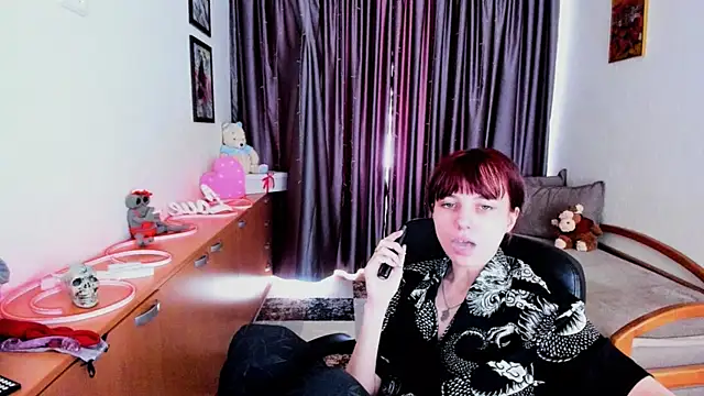 MiniLysii's Live XXX Chat