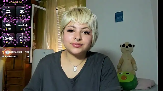 צ'אט XXX בשידור חי של sammymoon