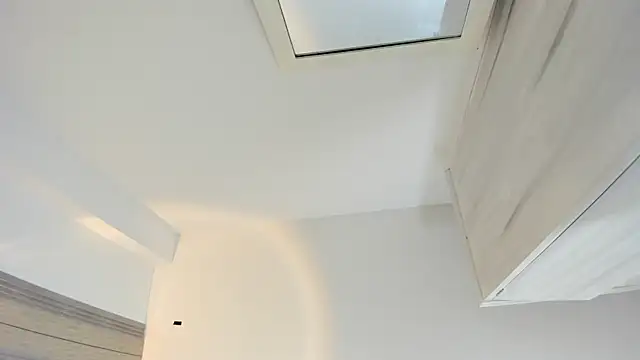 XXX chat uživo modela Nina_Velvet69