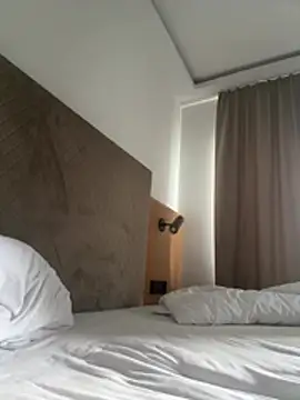 Živý XXX chat miahel