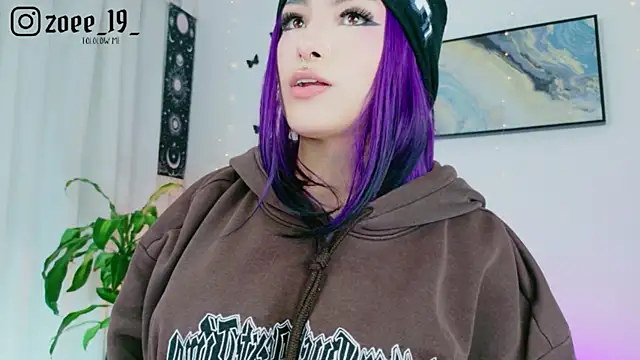 cuteezoe's Live XXX Chat