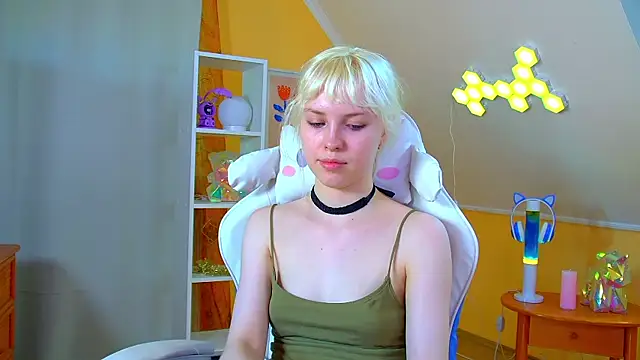Chat XXX en directo de HannahHollis