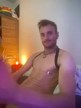 Онлайн чат XXX pervshon