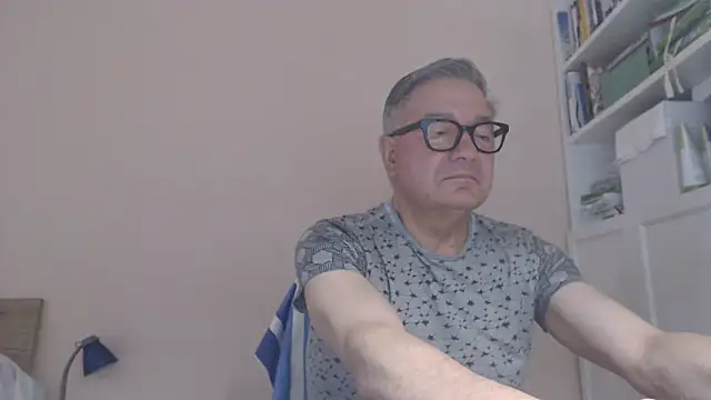 Chat +18 de YOU6me ao vivo