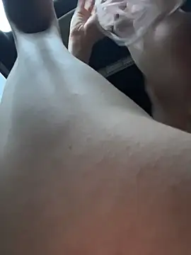 kiss_loo Adlı Modelin Canlı XXX Sohbeti