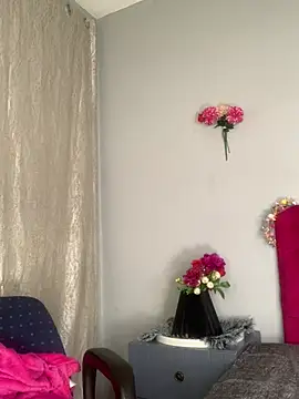 VeryGoodBadGirl1 Show Webcam