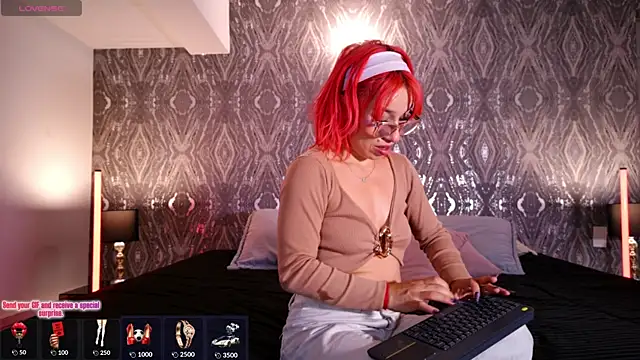 Živý XXX chat AbellaFox_