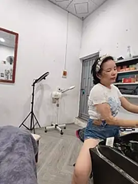 Ivy_Trix2 现场XXX聊天
