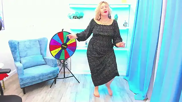 NinaStarle 现场XXX聊天