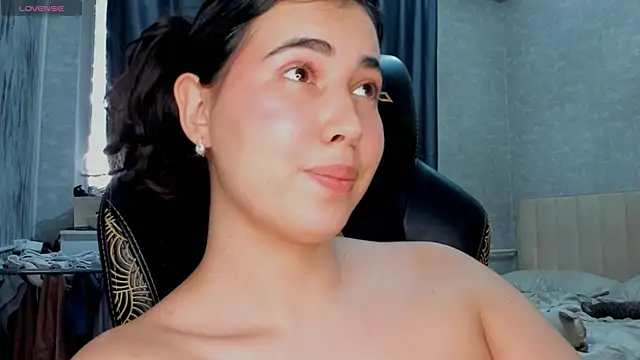 Chat +18 de Diara_1an ao vivo