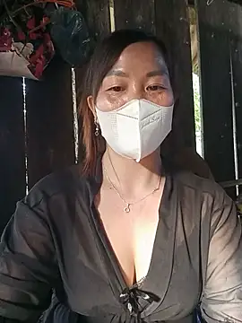 Silylina6969 现场XXX聊天