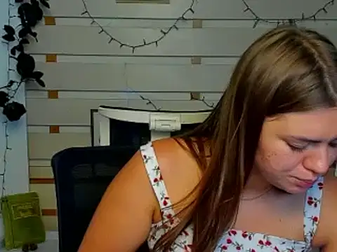 Josephine_Kiss 现场XXX聊天