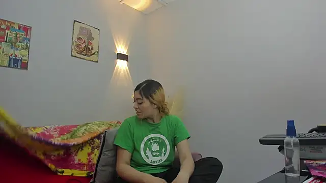 DarkRomanceXXX live XXX chat