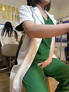 secretly_masturbating 现场XXX聊天