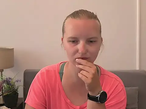 RoseTeacherX's Live XXX Chat