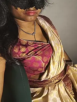 Chatroom XXX en direct de DIRTYSECRET_QUEEN_07