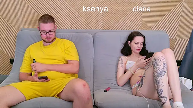 Ksenny Adlı Modelin Canlı XXX Sohbeti