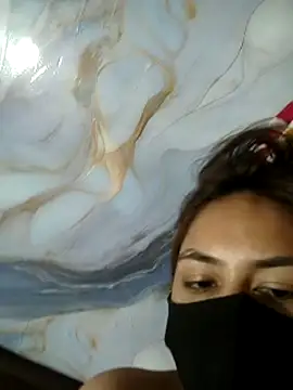 sanu_07 Adlı Modelin Canlı XXX Sohbeti