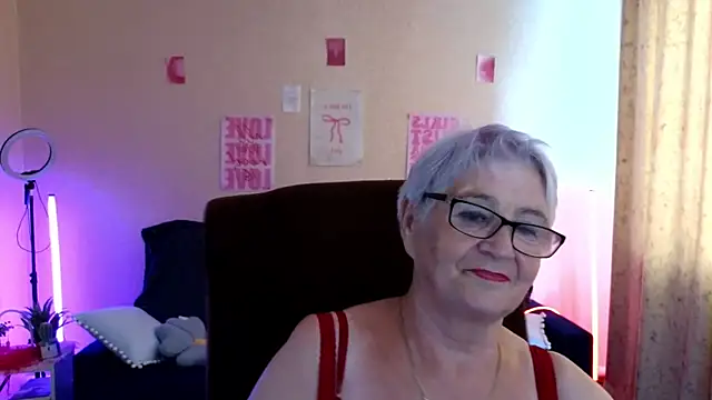 Czat XXX na żywo – Sandra_Snowflake