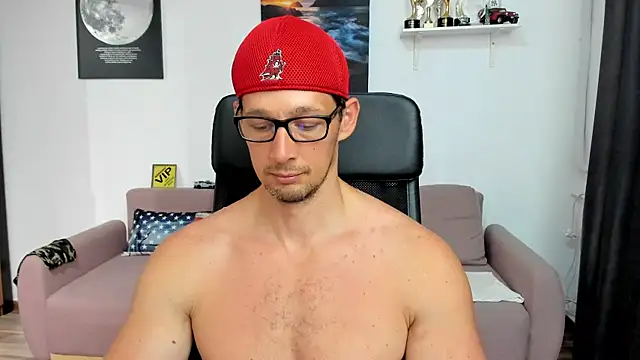 Czat XXX na żywo – BrutusK08