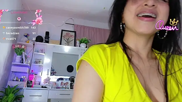 Chatroom XXX en direct de Sweet_baby_hellen