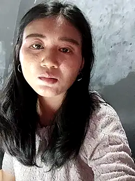 Czat XXX na żywo – Rayya_4yy