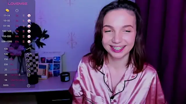 KindHazelHere_ Live XXX Chat