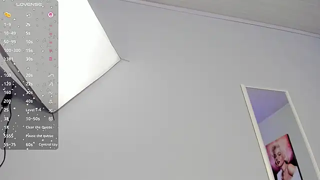 ScarletGV Adlı Modelin Canlı XXX Sohbeti