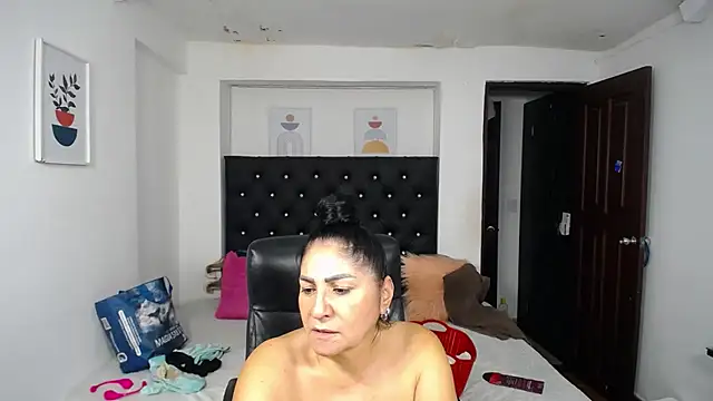 دردشة mature_bigboobs10 الجنسية المباشرة