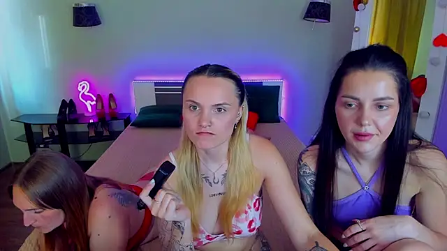 Онлайн чат XXX MagicEyess