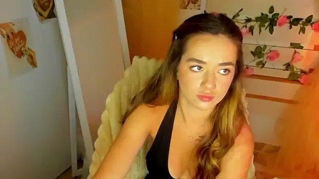 Bella_XO 现场XXX聊天