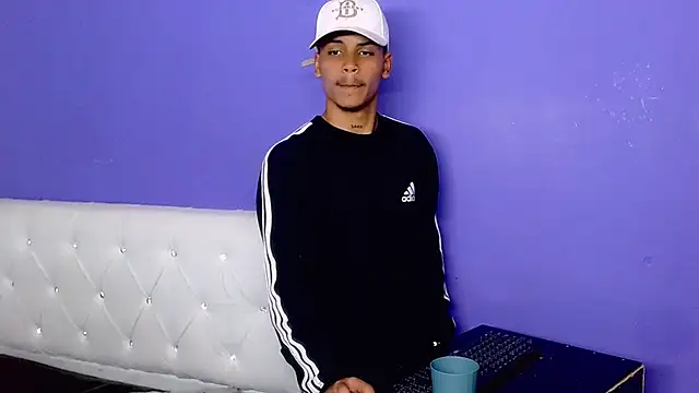 Angel_foxc13 现场XXX聊天