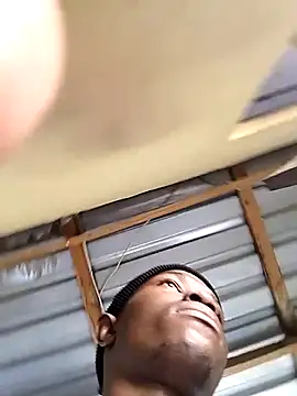 Chat +18 de Breezyvikky ao vivo