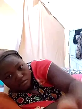 Chat +18 de Cute-mish ao vivo