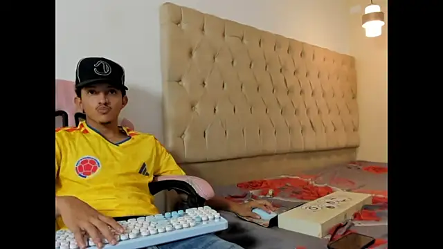 alpha_marcus' Live XXX Chat