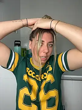Aussielulu's Webcam Show