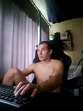 Chat +18 de KaspaRo22 ao vivo