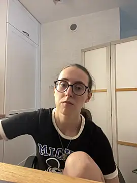 MartiniiSelenna Adlı Modelin Canlı XXX Sohbeti