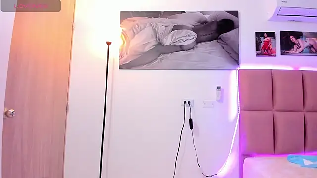 Samantha_Claus1のライブXXXチャット