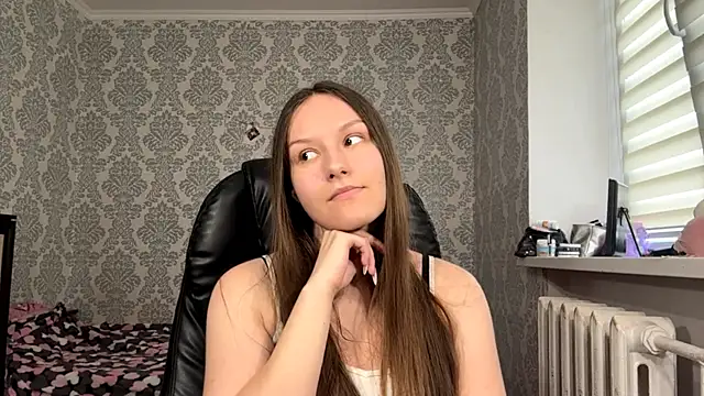 ShaylaChong – Naživo XXX chat