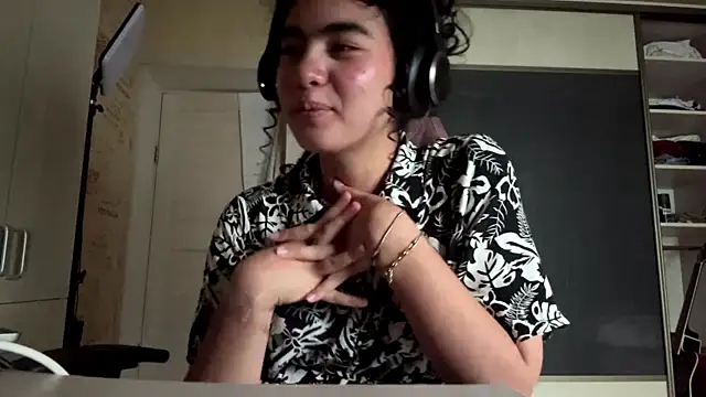 Chat XXX en directo de ChaeNeuendorf